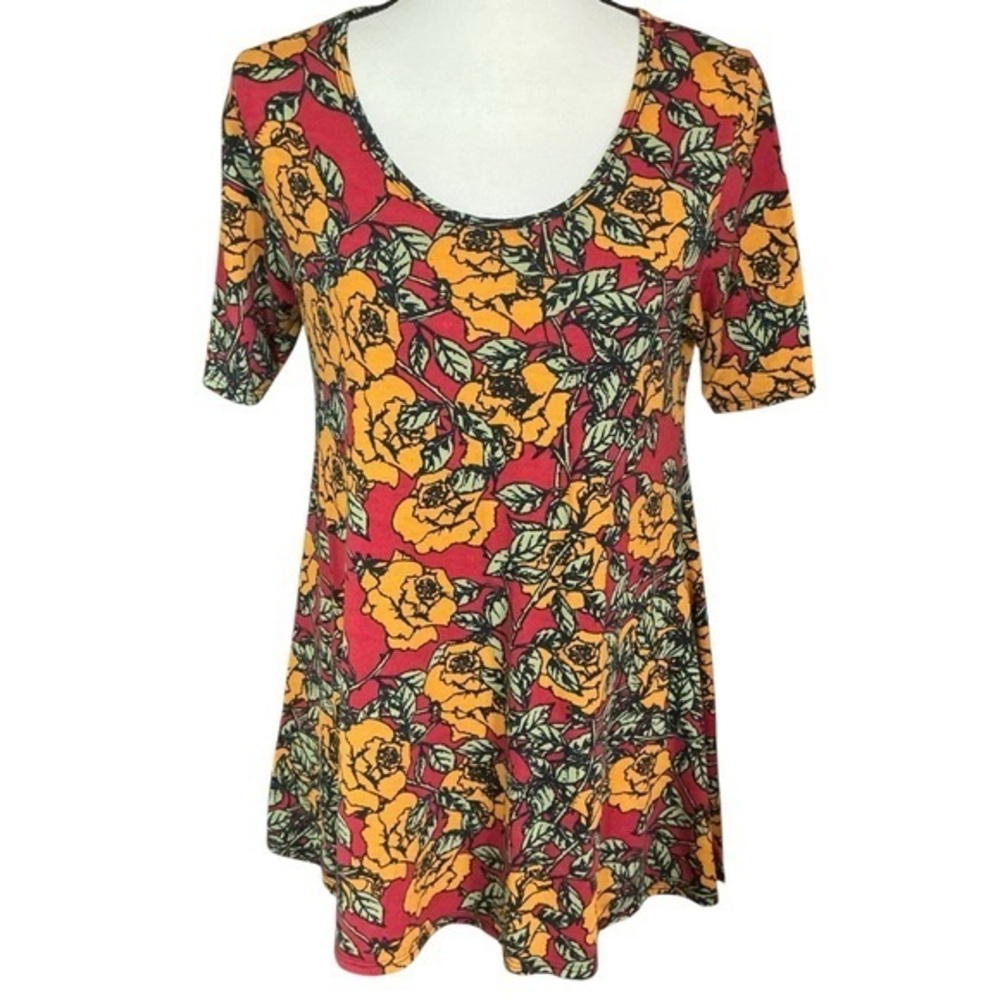 LuLaRoe Perfect Tee Shirt Red and Orange Rose Floral Print Short Sleeve Top‎